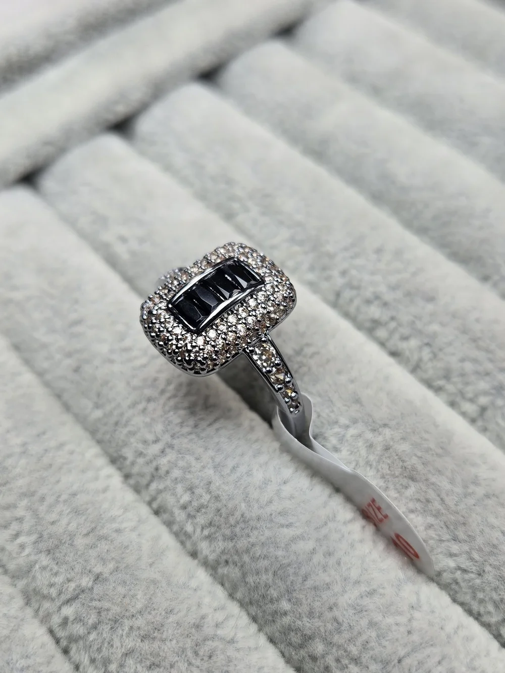Size 10 Black Onyx Gem with Champagne Colored Accents Hematite Plated Bomb Party